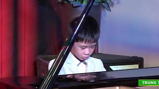 Video Clip Học Piano: Ba kể chuyện